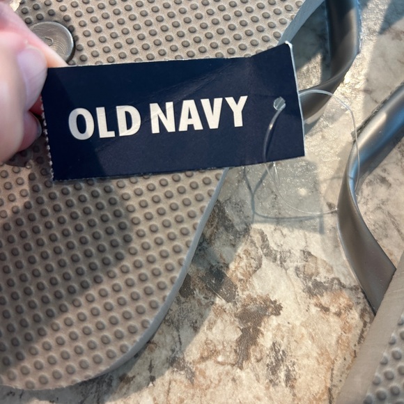 Women Old Navy Gray Flip Flops Jewel Like Accents Size 8 - Picture 5 of 9